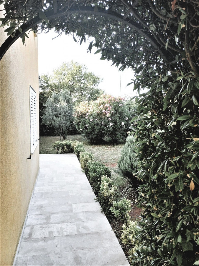 Casa B mit Pool und Meerblick, Porec Umgebung Istrien Tar